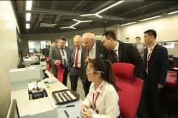 技術開發(fā) 推動技術研究、產(chǎn)品開發(fā)與質量保證的協(xié)同發(fā)展